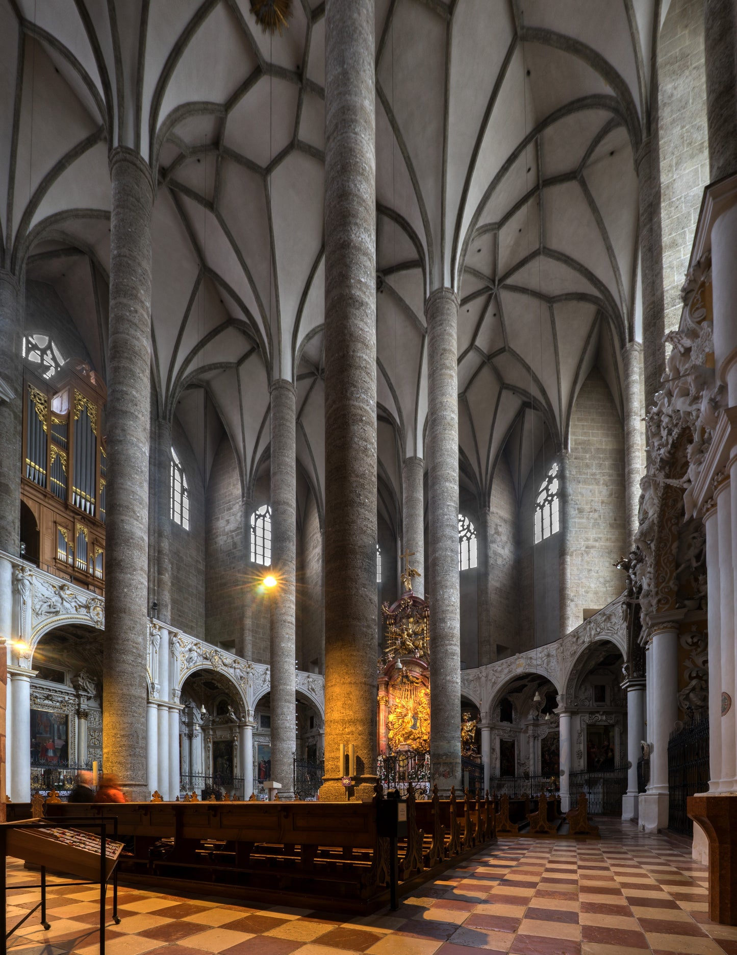 Architekturgeschichte Österreichs VI: Spätgotik des 15. Jh., Teil I – 1400 bis 1450: Hans von Burghausen und die „deutsche Sondergotik“