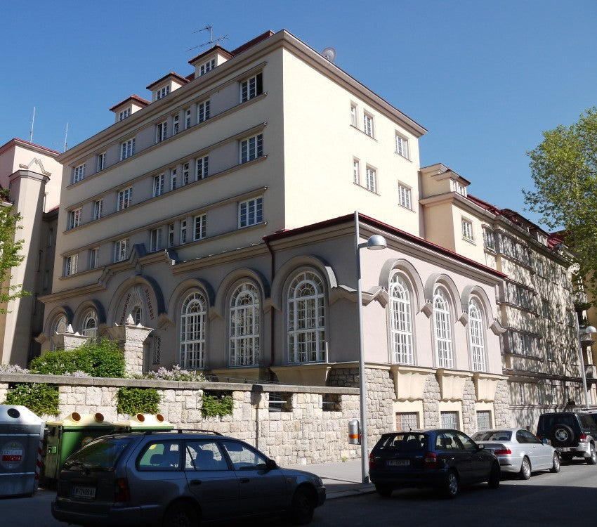 Kopf hoch! – Der Sandleitenhof: größter Gemeindebau des Roten Wien